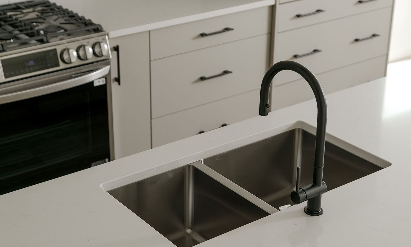 modern_kitchen_space.jpg