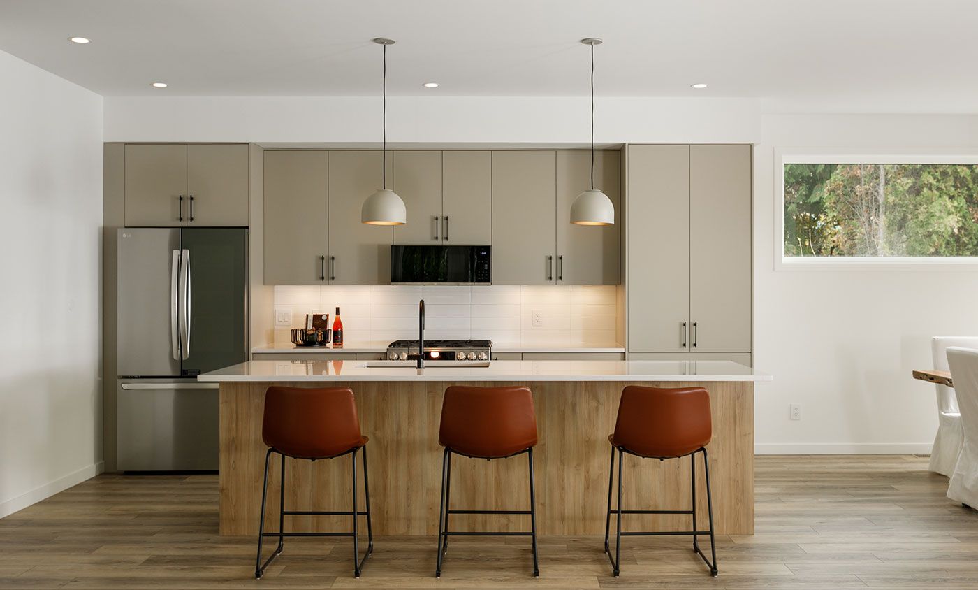 modular_home_with_modern_kitchen.jpg